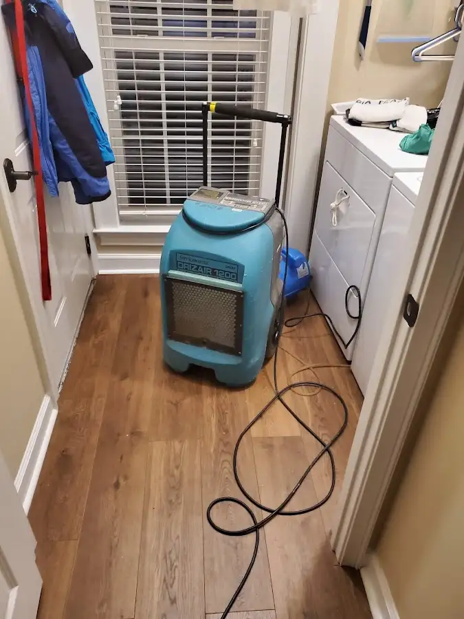 Commercial dehumidifier deployed for Flood Damage Cleanup in Oceola